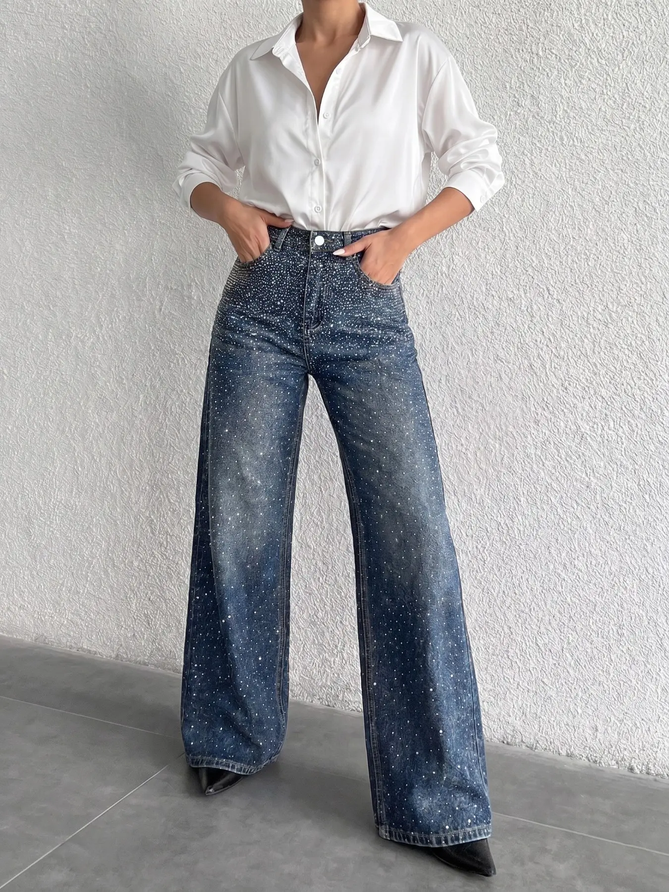 Women's New Fashion Streetwear Rhinestone Denim Jeans Trouser Pants, Elegant Design, Straight Leg, Non-Elastic, Blue, Fit, Casual Jeans Pants, Everyday, Perfect for Daily Wear