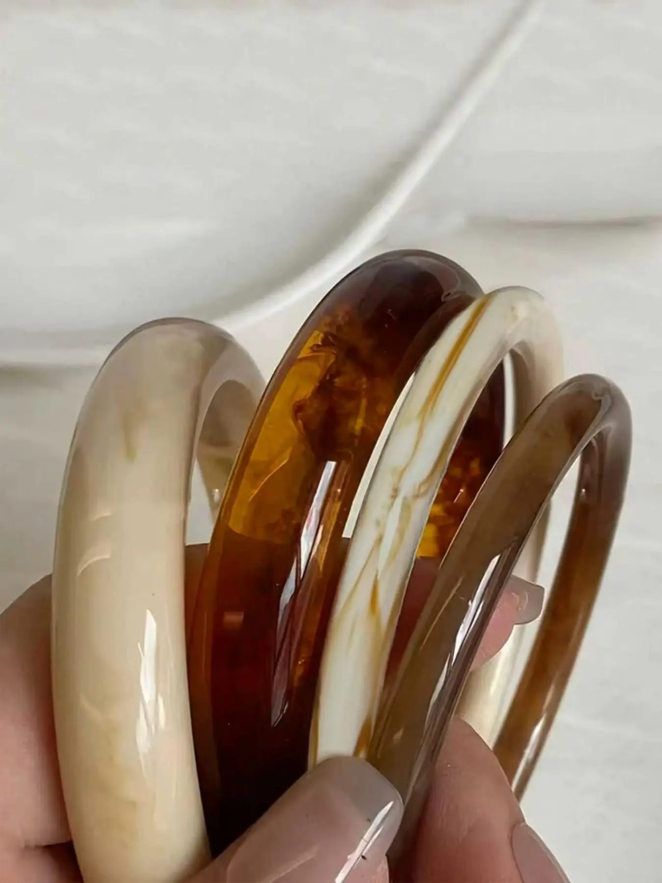 Vintage Resin Amber Acrylic Bangles Set, Fashion Multifunctional Jewelry for Women, Casual Cuff Bracelets, High Quality Bracelet, 4 Pieces, Daily Wear Accessories