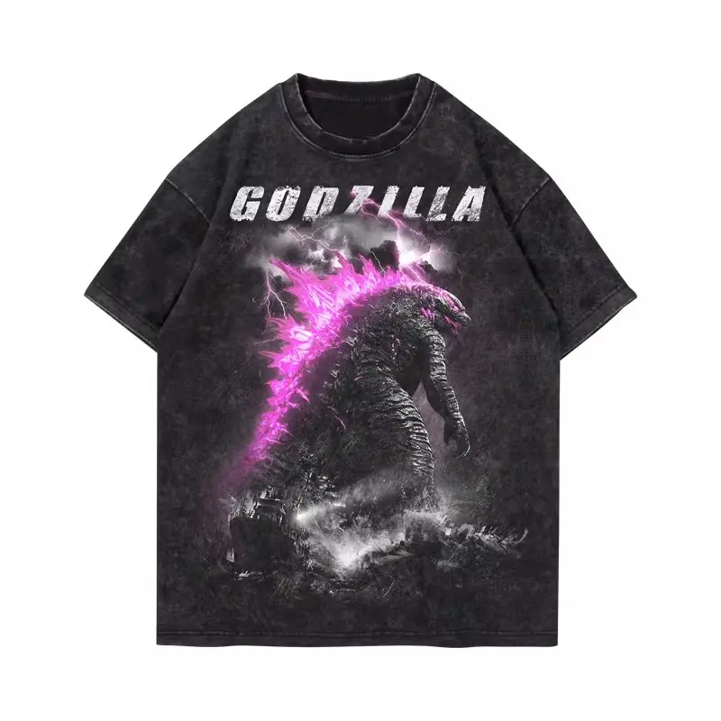 Washed Carbon Black Distressed Graphic Tshirt for Men, Pop-Culture Godzilla vs King Kong Print, Casual Sport Streetwear Top, Figure, All Seasons, Cotton, Sportswear, Shortsleeve, Menswear, Bold Fandom Art, Graphic Print Pops On Black, Activewear, Iconic D