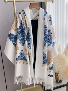 Unisex Boho Winter Scarf, Paisley Print Shawl, Fitted Design, Fashionable Two-Sided Use, Ideal for Fall & Winter, Warmth, Daily Wear, Boho Style Scarf, Double Sided Scarf