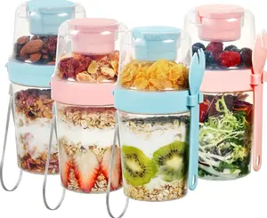 4 Pack 27oz Yogurt Parfait Cups with Lids Spoons and Topping Compartments for Yogurt Cereal or Overnight Oats On-the-Go Portable Breakfast Containers