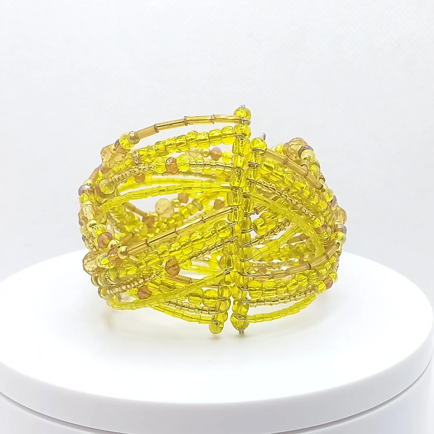 Pulsera de Santos with Memory Wire & Czech Beads Durable Original Bracelet for Artisanal Enthusiasts