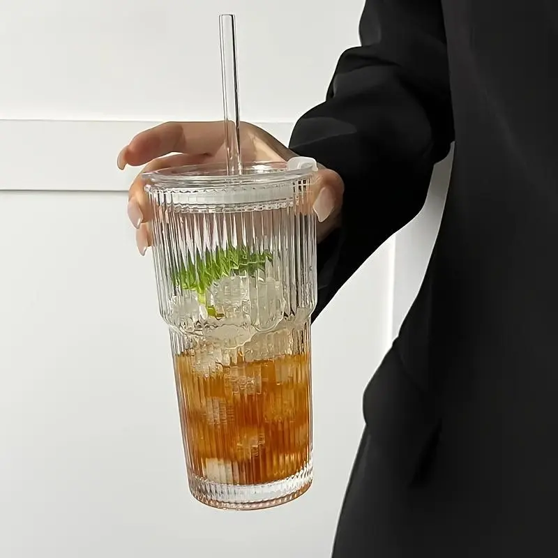 A glass cup with striped glass cup+straw+lid, glass water cup, Stylish glass cups, suitable for coffee, tea, whiskey, milk, iced American and latte drinks, durable and reusable drinking glass cup, Clear Glass Cup, Thickened Glass Cups