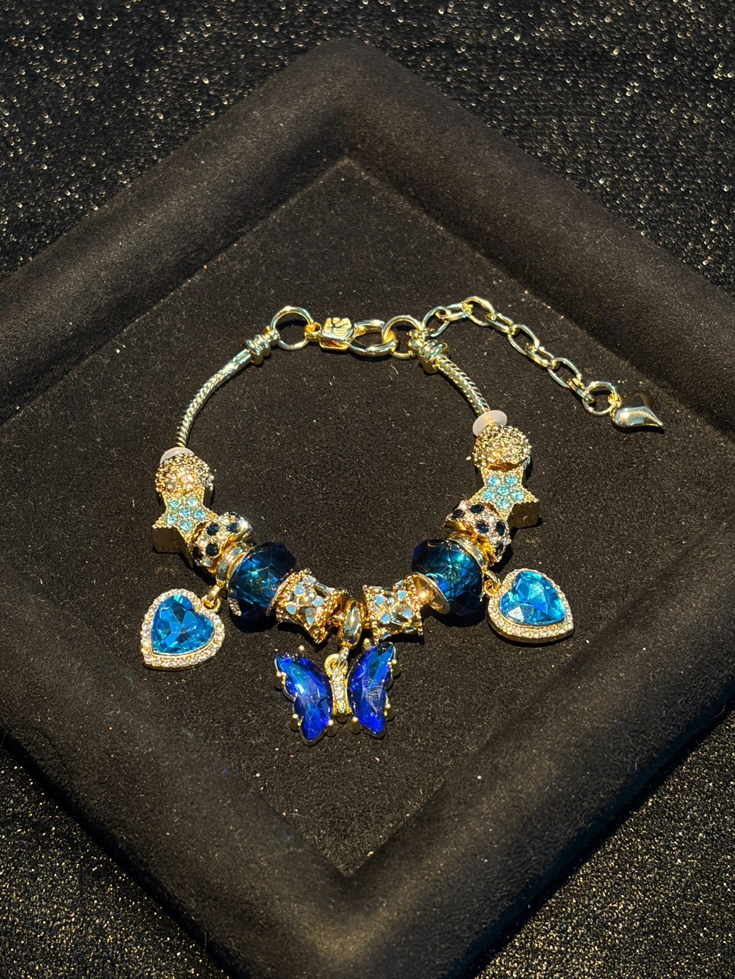 Pulsera de cuentas a subasta