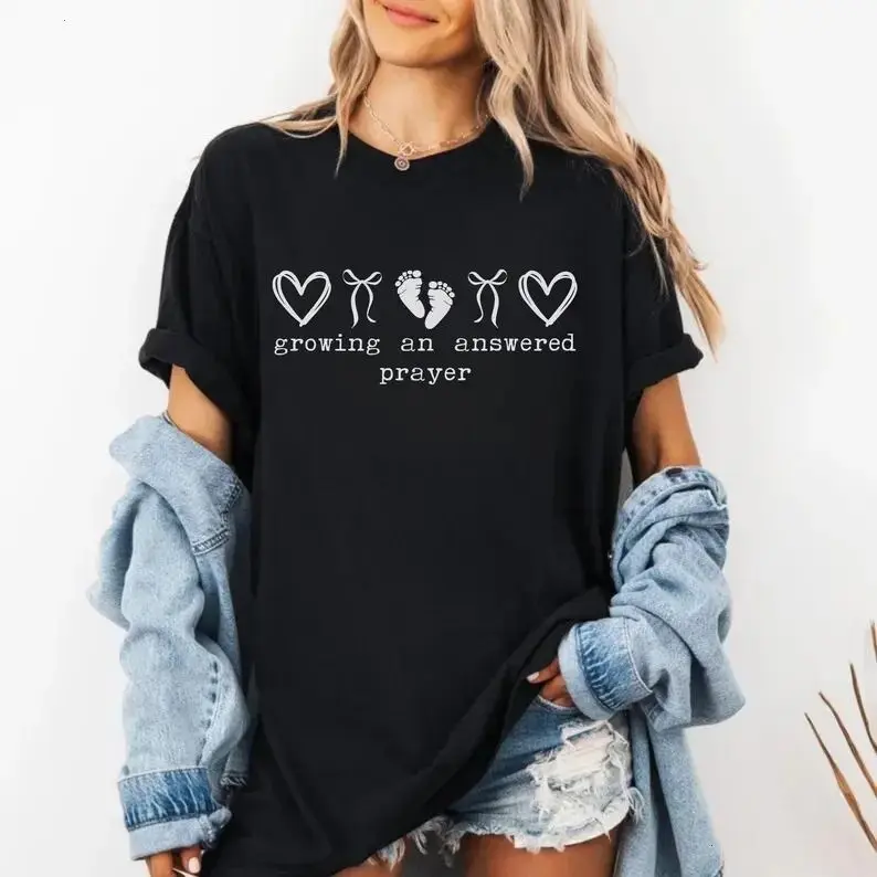 USA-Made Casual Short-Sleeve Graphic Print Christian Mom Coquette T-Shirt - Machine Washable, Pregnancy Themed Growing Answered Prayer Reveal Apparel, Mom-To-Be Baby Shower Gift Sports Top, Shortsleeve