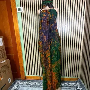 Backless dera with scarf sets