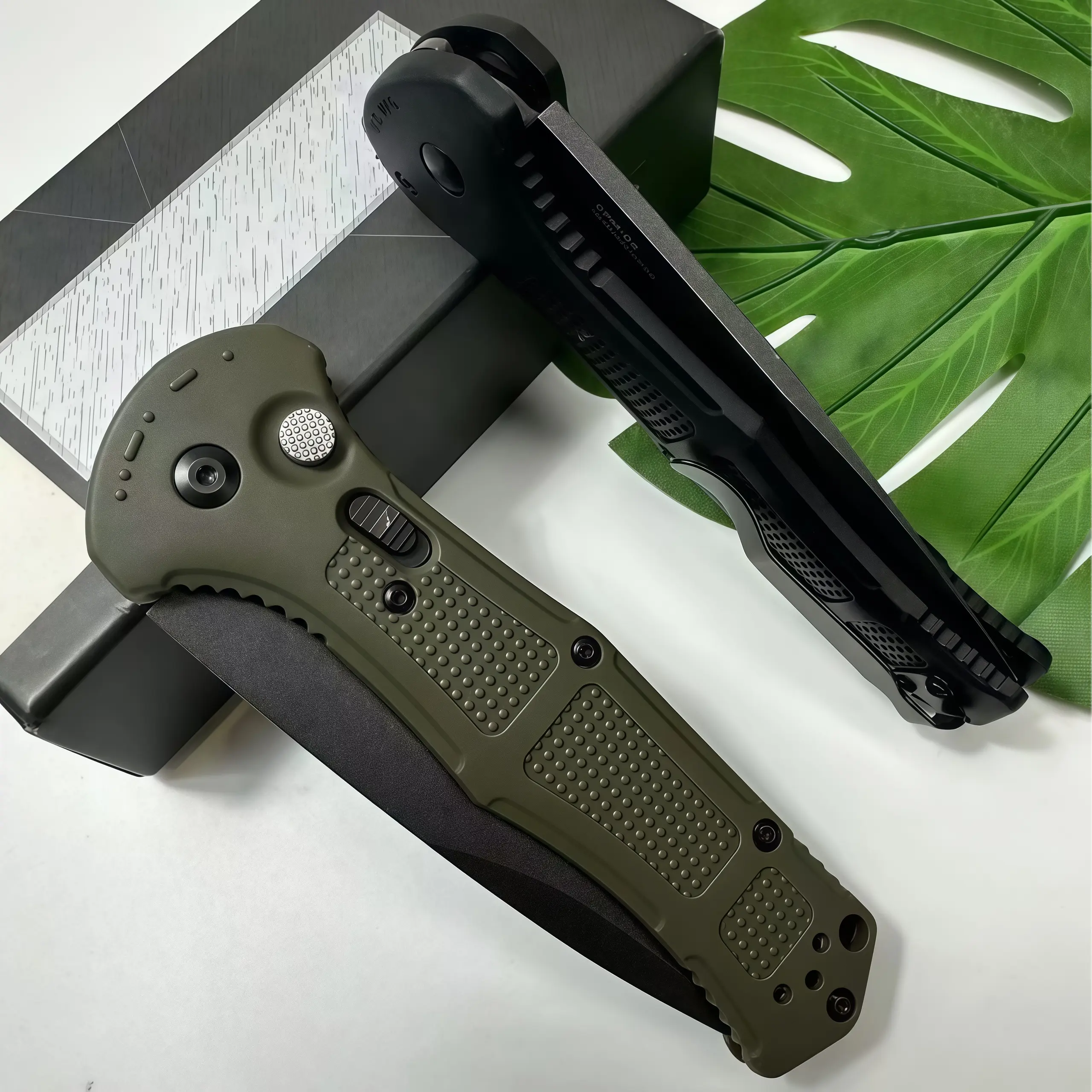 9070 Unisex EDC Folding Knife - Black Blade, Lightweight Compact Practical Travel-Friendly for Hiking, Outdoor Use | Camping Gear Perfect Gift