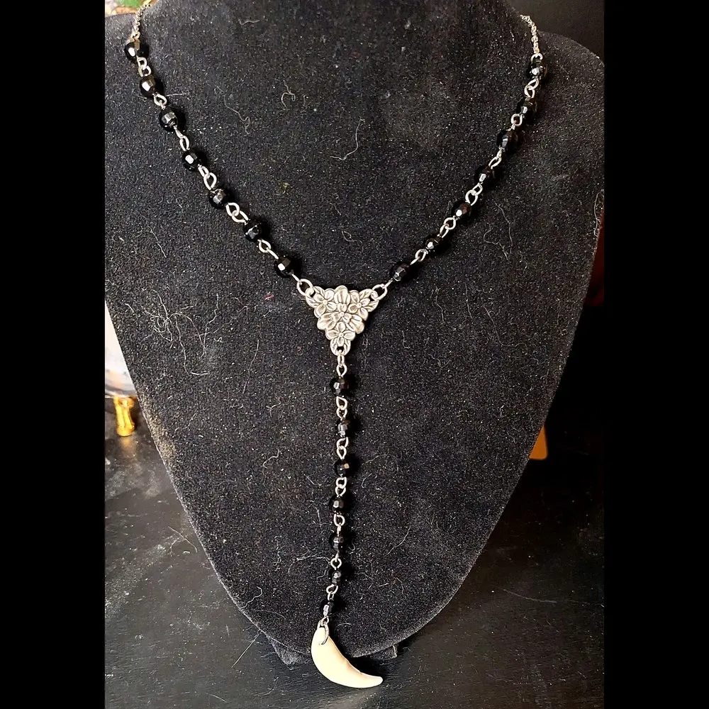 Coyote fang onyx beaded rosary necklace