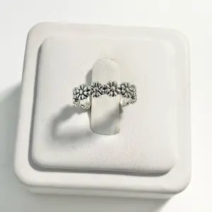 Sterling Silver 925 Small Flower Band Ring