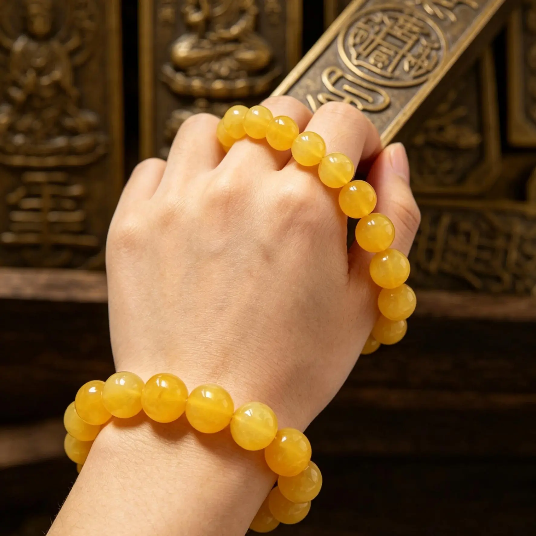 Yellow crystal bracelet