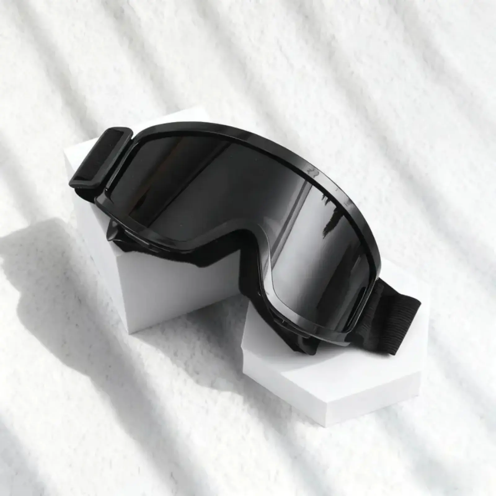 2026 New Unisex Large-Frame Clearer Goggles - Polycarbonate Day-Night HD Anti-Fog Lenses, Padded Windproof for Skiing, Mountaineering, Comfortable, Tpu Padding, Hd Clarity, Fog Free, Synthetic, Outdoor Winter Sports, Weather Resistant