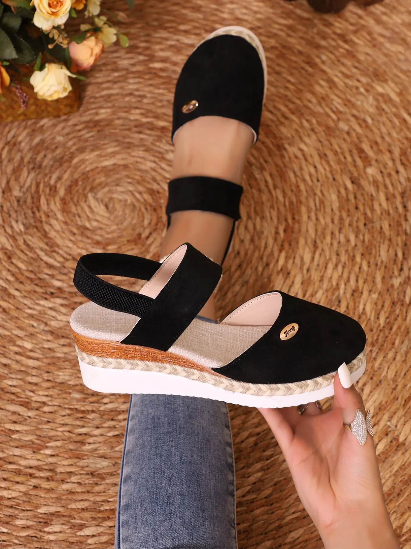 Large Size Women's Wedge Heeled Sandals, Closed Toe, Elastic Strap, Bohemian Style, Lightweight Roman Sandals, Perfect for Summer, Boho Casual Sandals, Casual Trendy Sandals, Fashionable Wedge Sandals, Fashionable Wedge Shoes, Summer Wedges