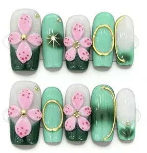 Regina--(US) 32__70   Bags Handmade Nails Open InLive