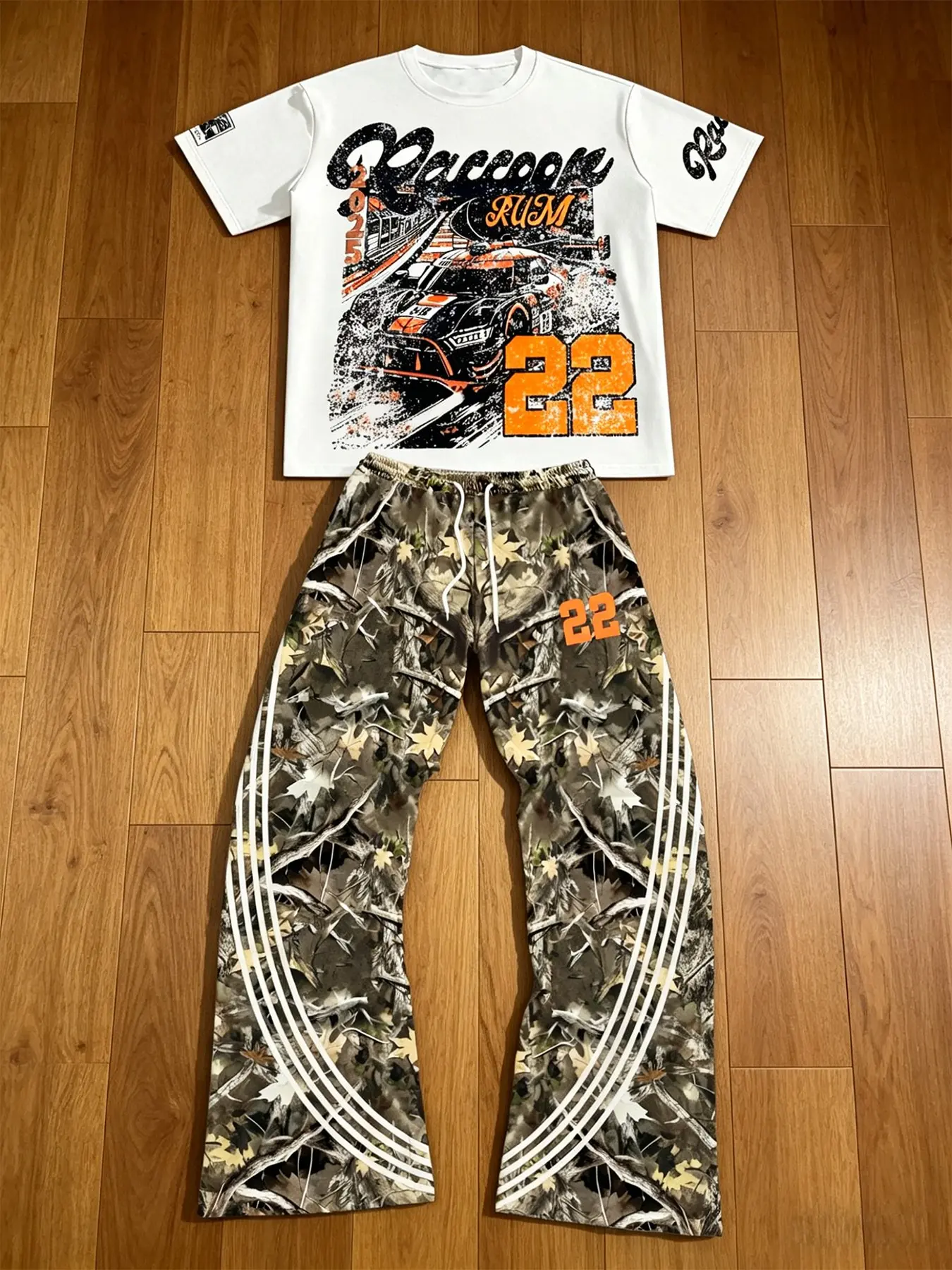 Men's Racing Camo Set, Distressed Racing Print T-Shirt + Camo Stripe Bell Bottoms, Camouflage Vintage Street Sporty Style, Perfect for Daily Wear, Streetwear