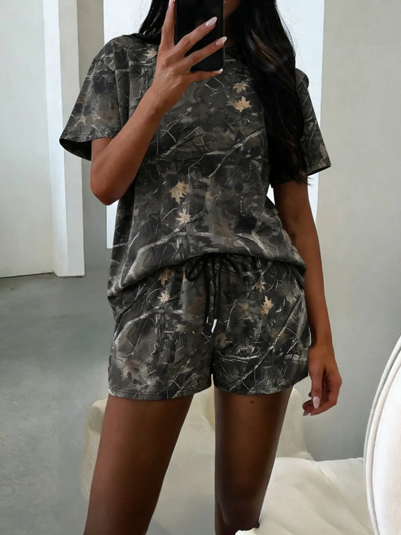 Women's Camo Tree Branch Pattern Print Loose Short Sleeve T-Shirt & Drawstring Waist Shorts Set, Casual Summer, Casual Loungewear Sets, Outdoor, Everyday, Adjustable, Fit, Comfortable Fashion, Womenswear