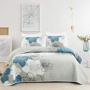 3 Pieces Quilt Set Queen Floral Pattern Coverlet Elegant Boho Bedspread with 2 Pillow Shams Lightweight Microfiber Bedding All Season (Blue, 90"x96")