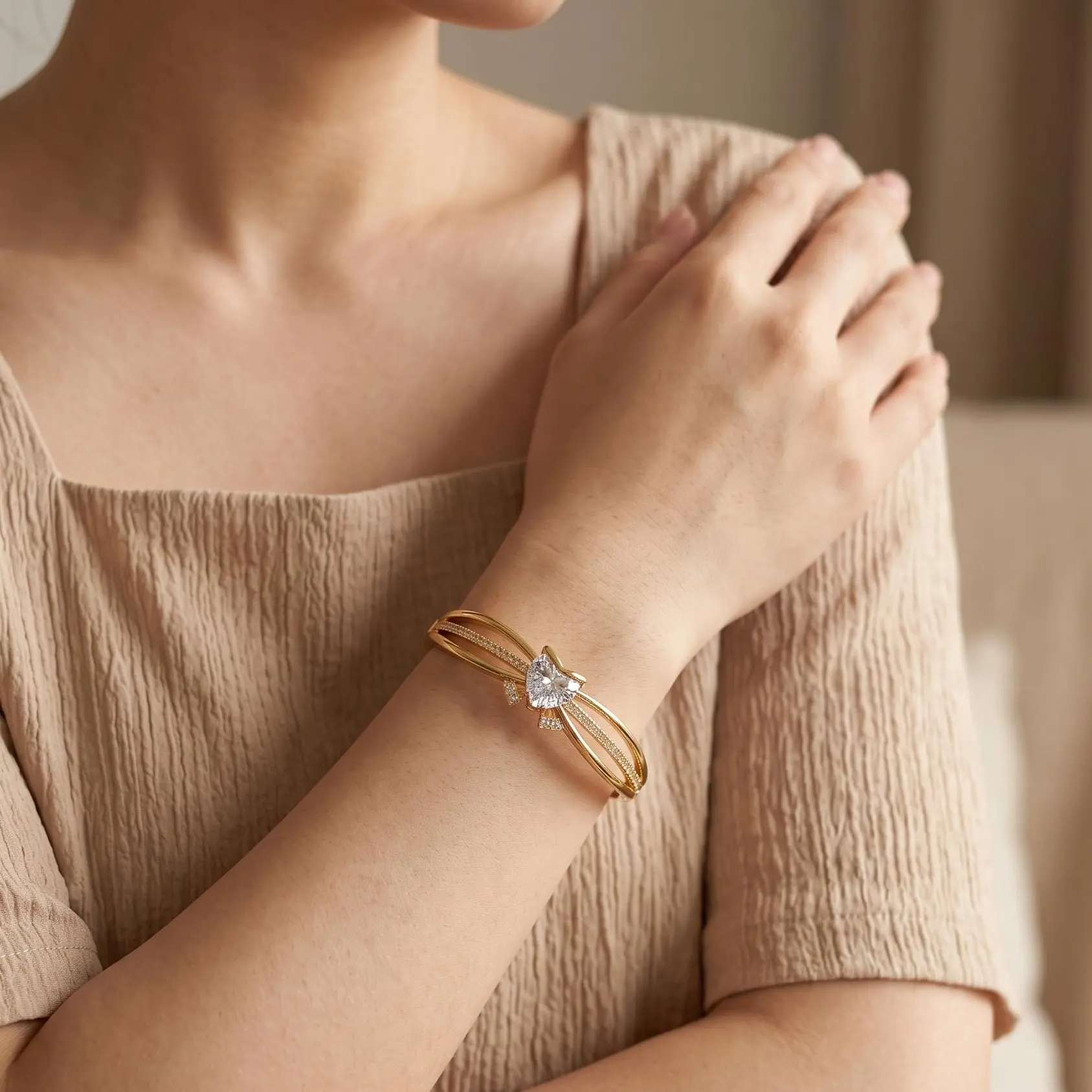 Minimalist Gold Stainless Steel Bangle Bracelet, Waterproof Stackable Everyday Jewelry