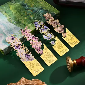 Vintage Art Metal Bookmark - Retro Hollow Design, Suitable for Book Lovers, Students and Office Use