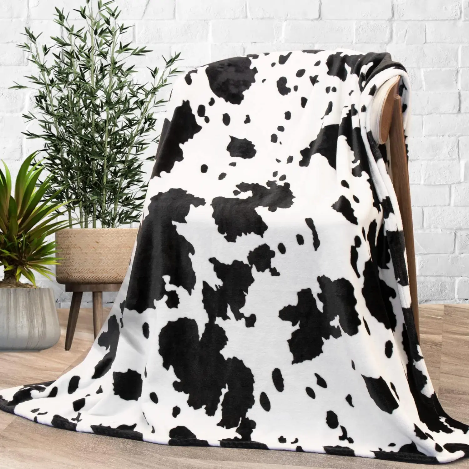 Cow Print Blanket, 1 Count Soft Flannel Blanket for Living Room & Bedroom, Casual Sofa Throw, Cozy Room Accessories, Bedroom Accessories