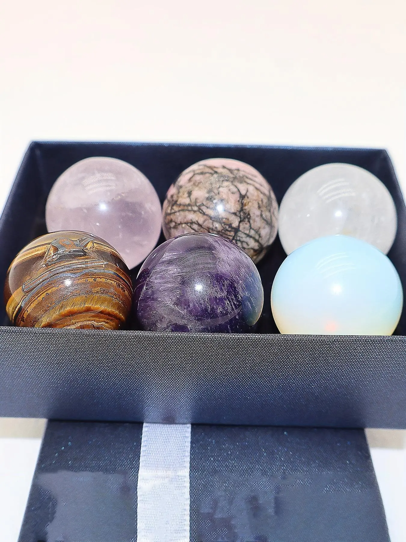 Natural Stone Sphere, crystal spheres, Healing Crystal Gift Set, Hand Selected Crystals, Intuitively Chosen Crystals, Crystal Collector, Home Decor, Crystal Decorative Ornaments, Gift for Partner, Mother, Crystal Decoration Set, Crystal Decorative Stones