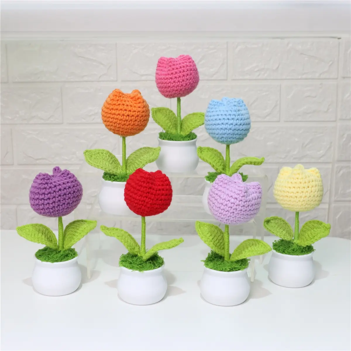 Handmade Artificial Tulip Home Decor, Faux Decorative Flower, Artificial Potted Plant, Indoor Plants Decor, Perfect Gift for Mother's Day, Valentine's Day, Birthday, Knitted Flowers for Mom, Girlfriend, Friend