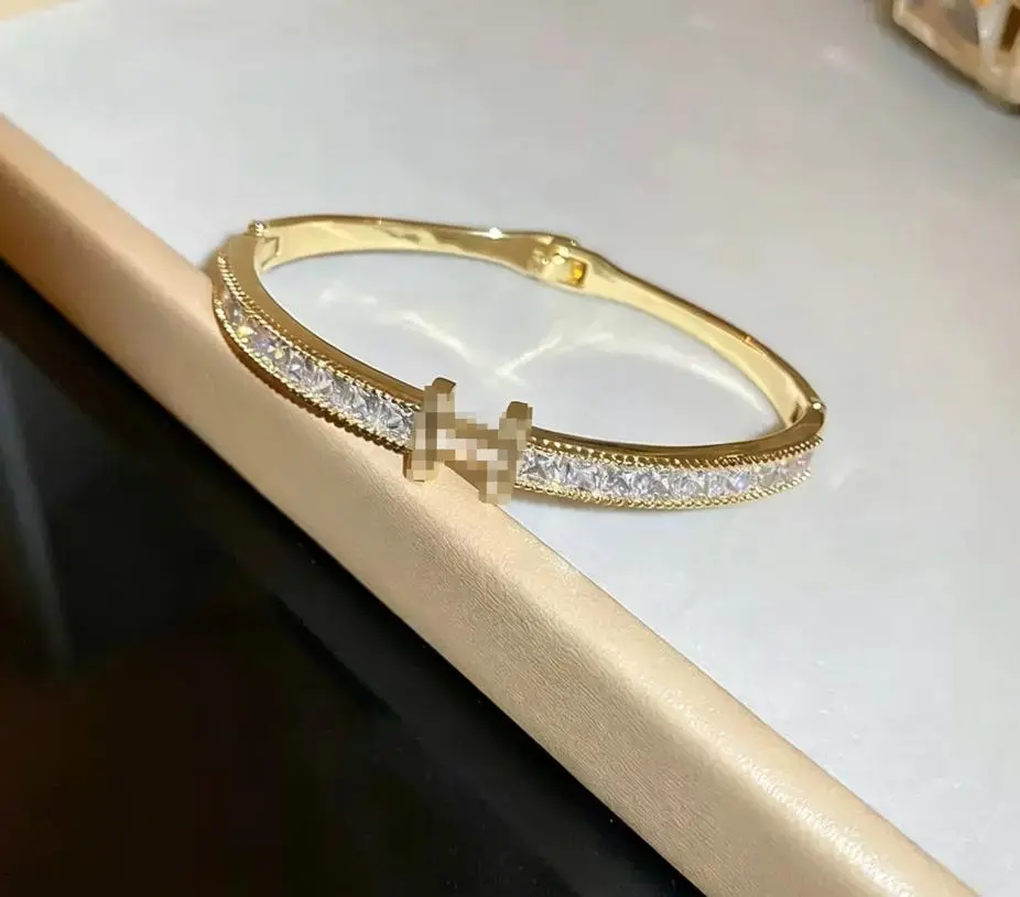Sparkling Detail Gold Bangle Bracelet