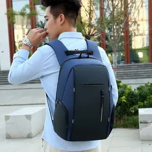 Durable Large Volume Backpack for Men, Casual Laptop Bag with Spacious Interior, Ideal for Students, Professionals and Travelers