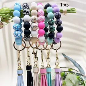 Tassel Wood Bead Bracelet Keychain Pendant, Decorative Wrist Accessory, Handcrafted Charm for Everyday Use, Perfect Gift Idea, Key Chain Decorations
