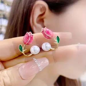Rhyme Bold Sweet Tulip Stud Earrings with Pearl Accent Accessory Classy Look
