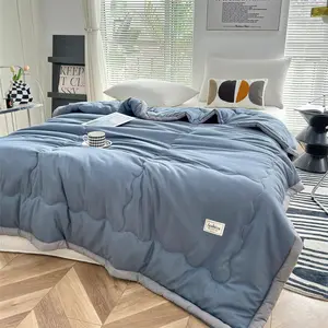 1pc Ultra-soft premium summer cooling blanket - Cozy Throw Blanket, Lightweight & Breathable Quilted,Throw for Hot Sleepers, Skin-Friendly Polyester,Reversible Geometric Design, Machine Washable, Perfect Gift