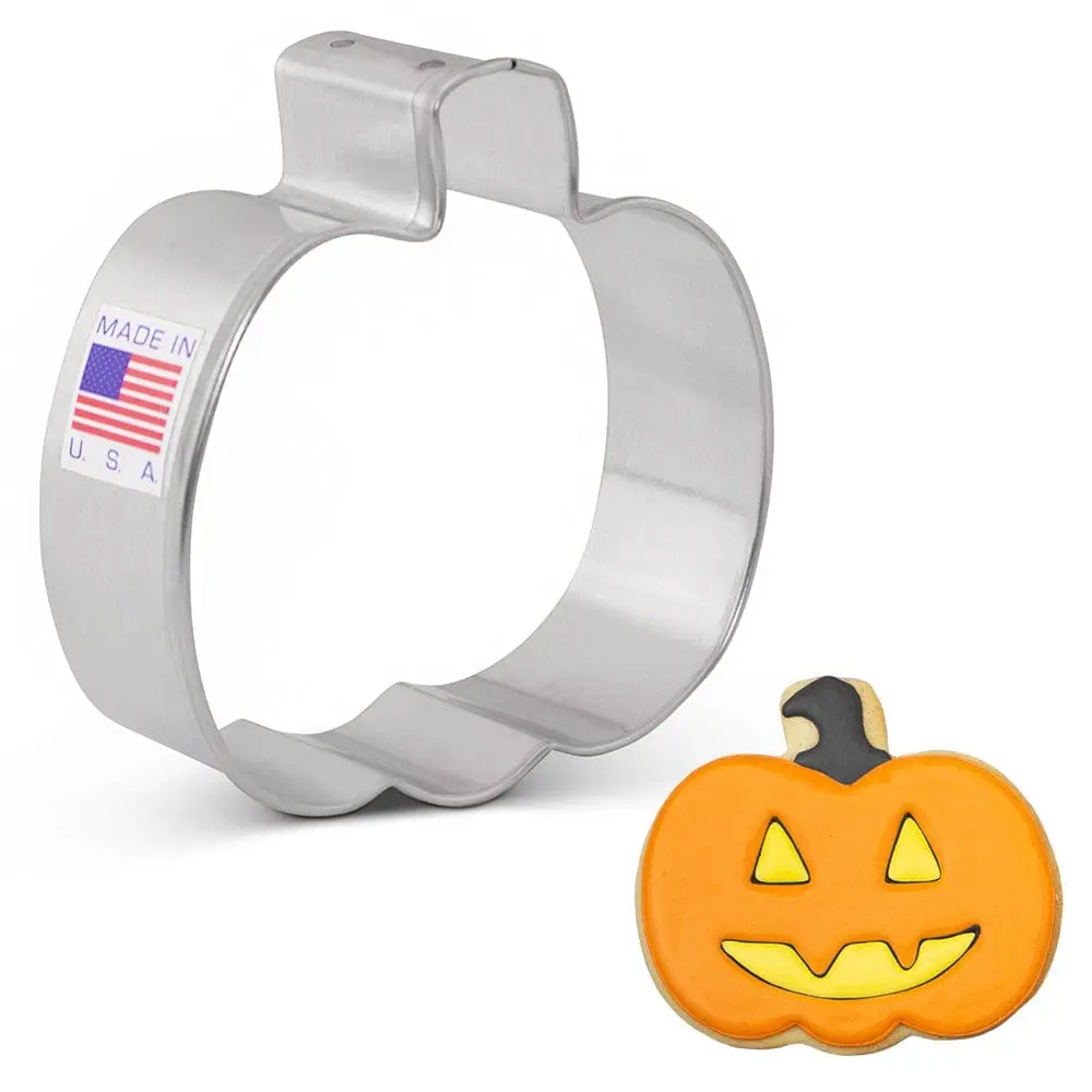 Small Pumpkin Cookie Cutter 3"