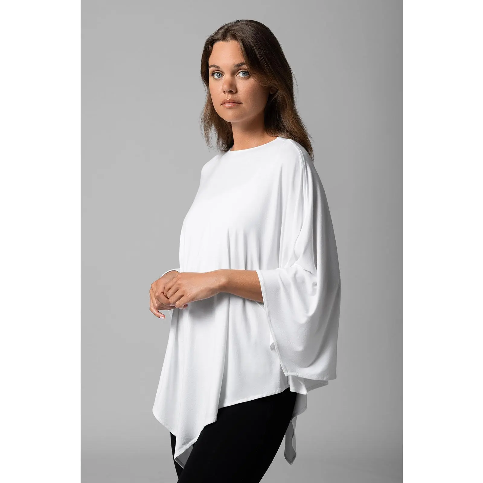 Tama | Women's Poncho | White