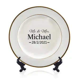 Mr and Mrs wedding gift, Keepsake gift for wedding anniversary, Wedding table decorations, Wedding custom plates, Mr & Mrs ceramic plate, bridal shower gift, Anniversary Plate Customized Personal
