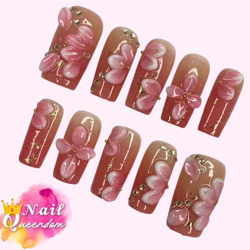Nail Queendom [FLAWLESS PETALS] Handcrafted 3D Press-On Nails Reusables Long Lasting Salon Quality Easy Application 10 Pieces Set Eco-Friendly 3D-gel Finish