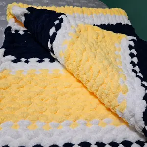 Handcrafted chunky yarn blanket 60"x 40"