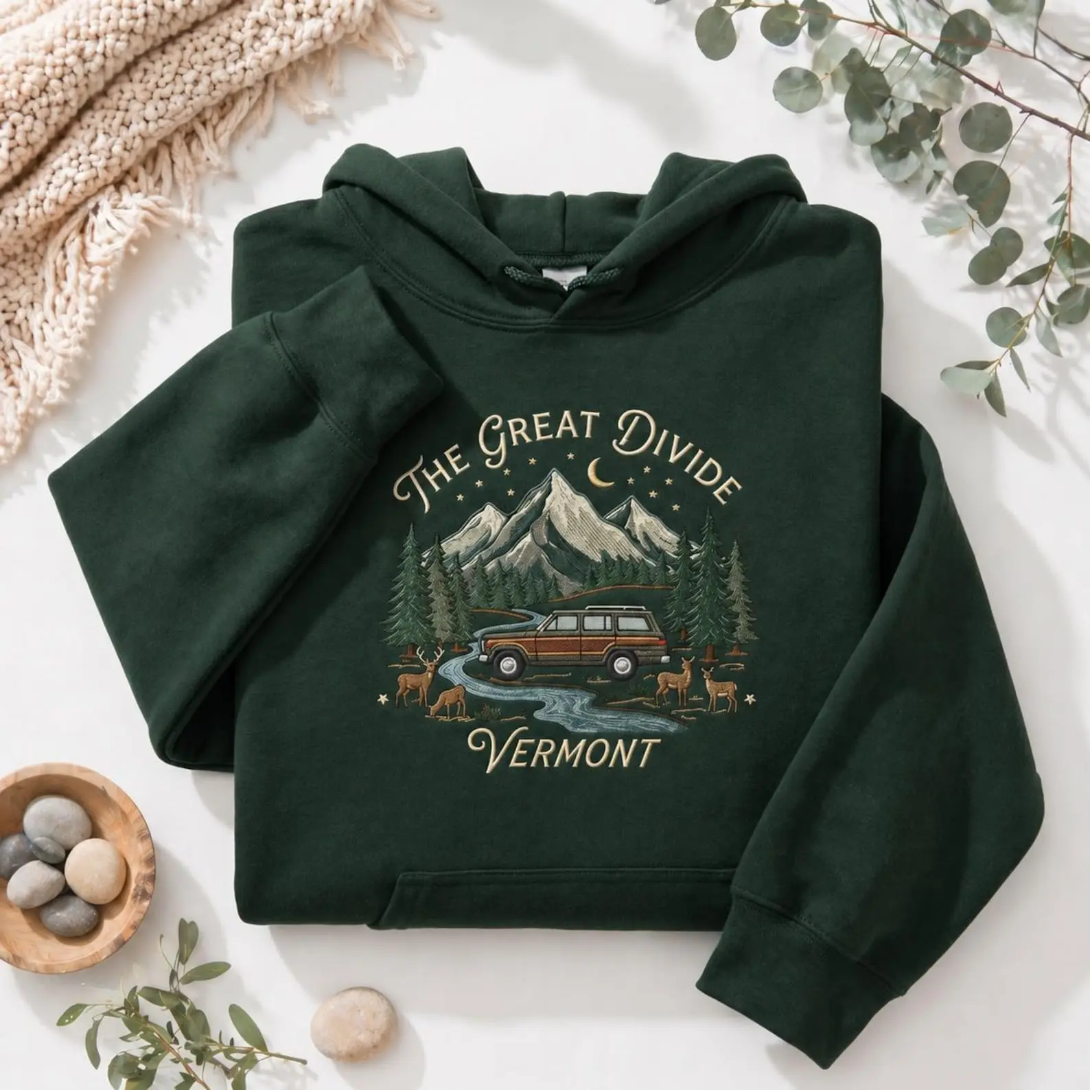Cozy Vermont Mountain Forest Embroidered Hoodie with Design - Unisex Oversized Pullover Sweatshirt in Soft Cotton, Vintage Acid Wash Streetwear