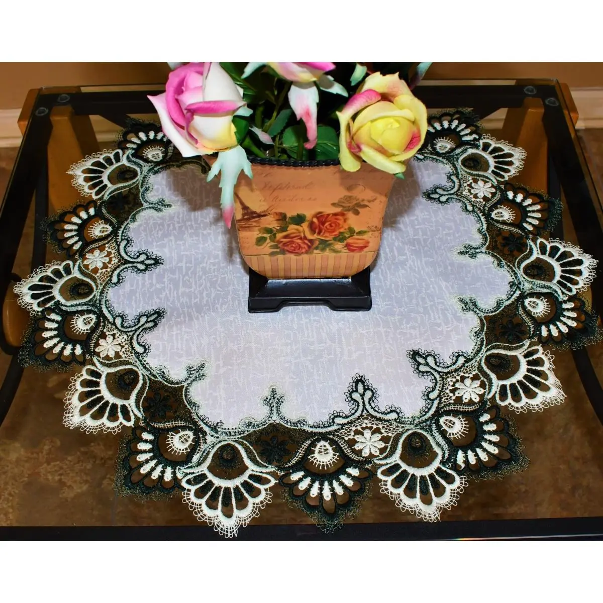 H8139-G-012 12 in. Green European Antique Lace Doily - White Fabric Lace for Table Decor