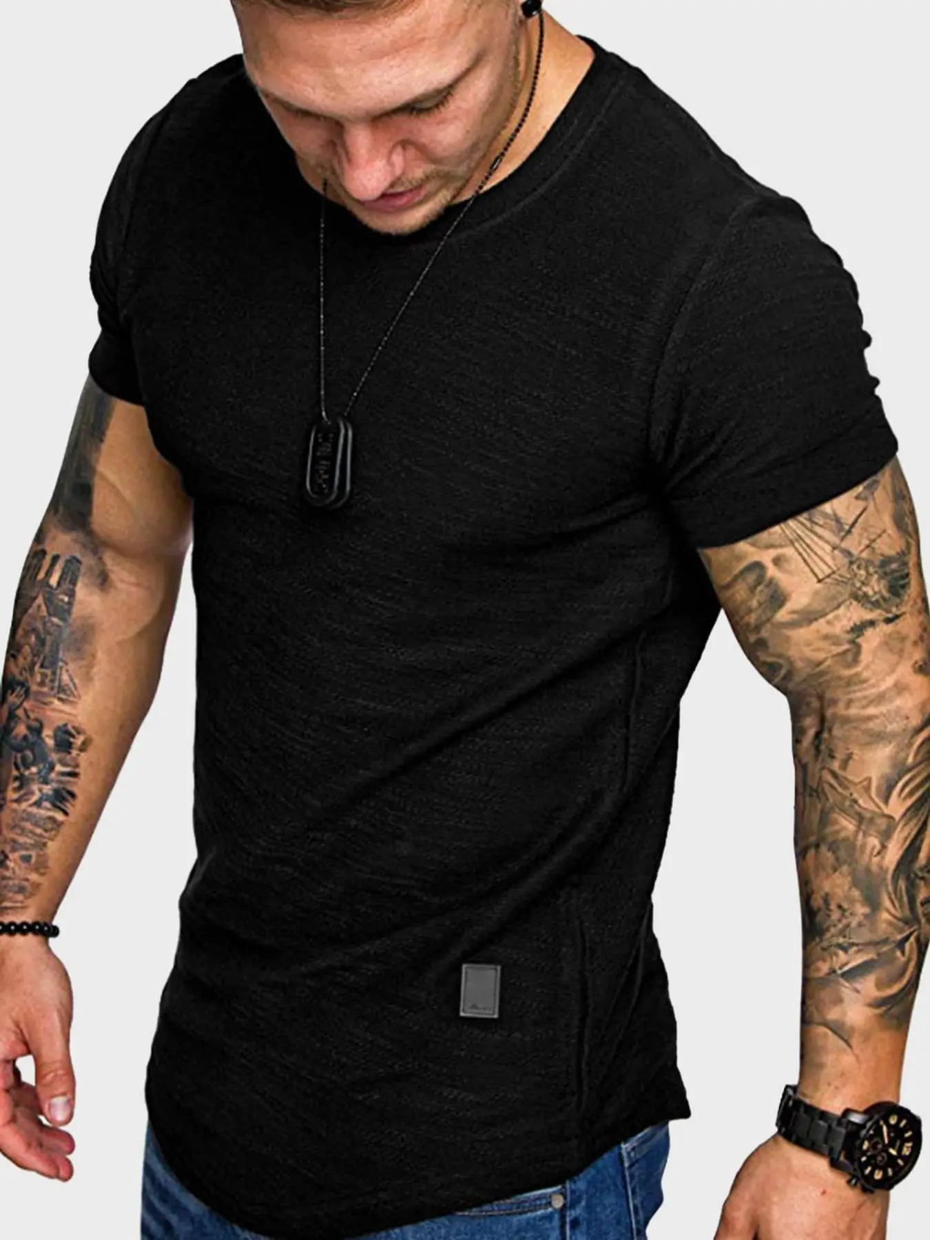 Men's Regular Fit Patched Round Neck Basic Classic Stretch Jersey Tee, Casual Short Sleeve Fitted T-shirt for Summer, Menswear for Daily Wear, Streetwear