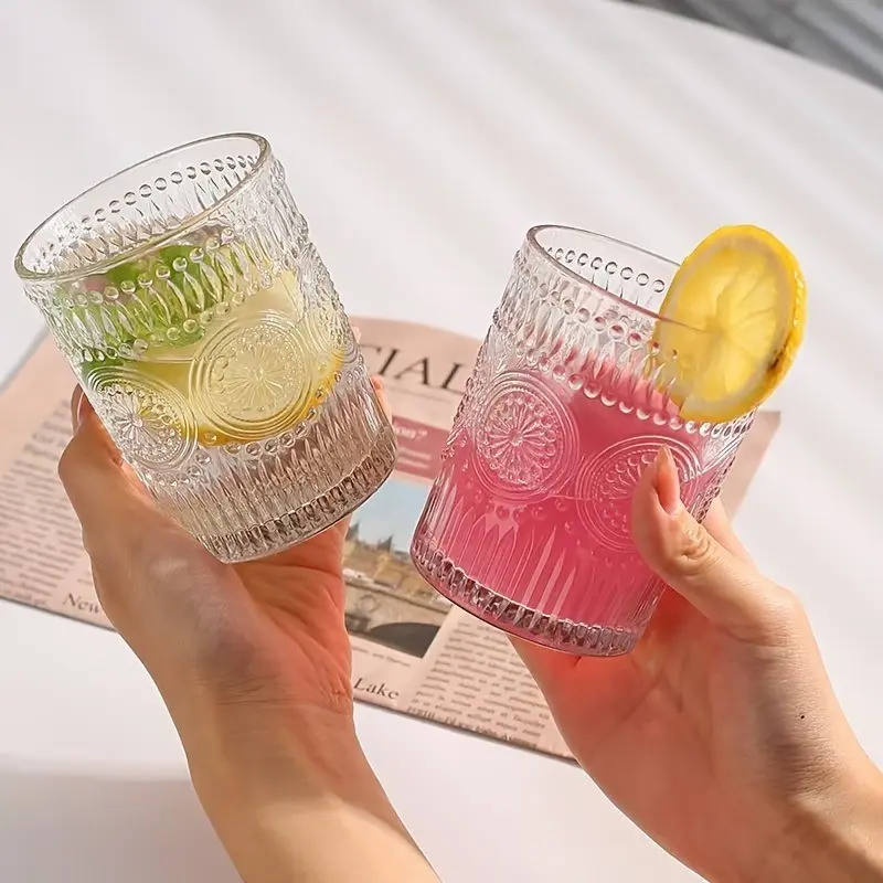4/6Pcs - Vintage Sunflower Engraved Glass Cups - Reusable Everyday Drinking Glasses Set, Glass Tumbler Set with Embossed Texture, Elegant and Durable Glassware, Suitable for Hot and Cold Drinks, Beer, Juice - Ideal Choice for Weddings, Parties, and Gifts