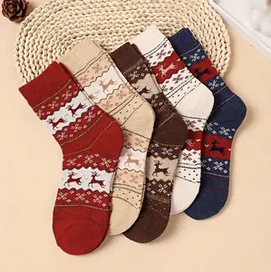 Cozy Reindeer Christmas Socks, 5 Pairs Warm Festive Mid-Calf Socks for Women