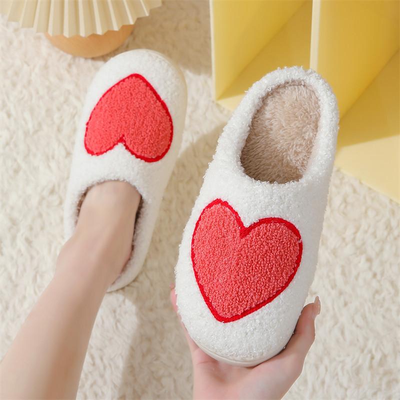 Women's Men's Cute Fuzzy Heart Slippers Memory Foam Fluffy Couple Slippers Cozy House Indoor Outdoor Shoes