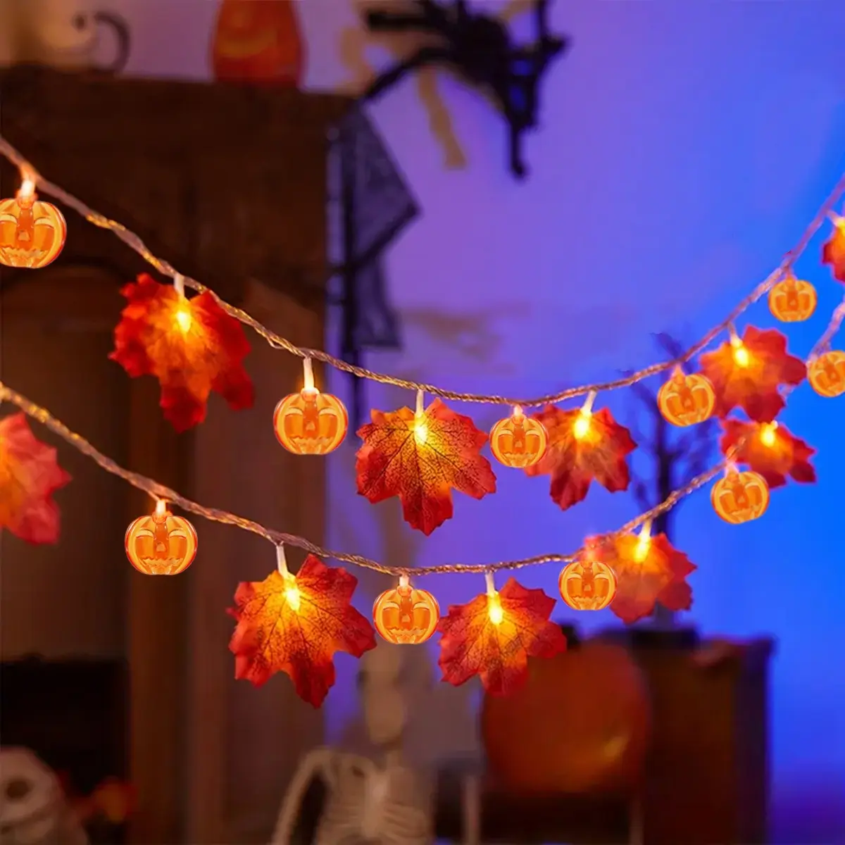 20 LED Pumpkin & Maple Leaf String Lights, Decorative Lights, Light Up Garland, Battery Operated, Halloween Decorations for Home Bedroom Store Counter Porch Stairs Fireplace Party, Party Decoration Supplies
