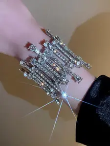 Luxury Geometric Crystal Rhinestone Elastic Stackable Bracelet for Women, Elegant Party Evening Wear Jewelry, Stylish Accessory for Special Occasions, Copper Alloy Bracelet, Crystal Bracelets, Rhinestone Decorated Bracelet