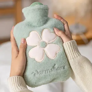 Four-leaf Clover Design Hot Water Bottle, 1 Count Portable Plush Warm Water Bag, Hot Water Bottle for Indoor & Outdoor, Menstrual Heating Pad