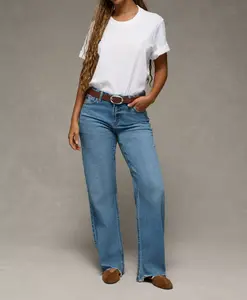 American Eagle Strigid Curvy High-Waisted Stovepipe Jean