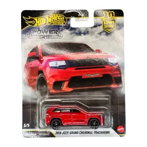 Hot Wheels Premium 2019 Jeep Grand Cherokee Trackhawk Red 5/5