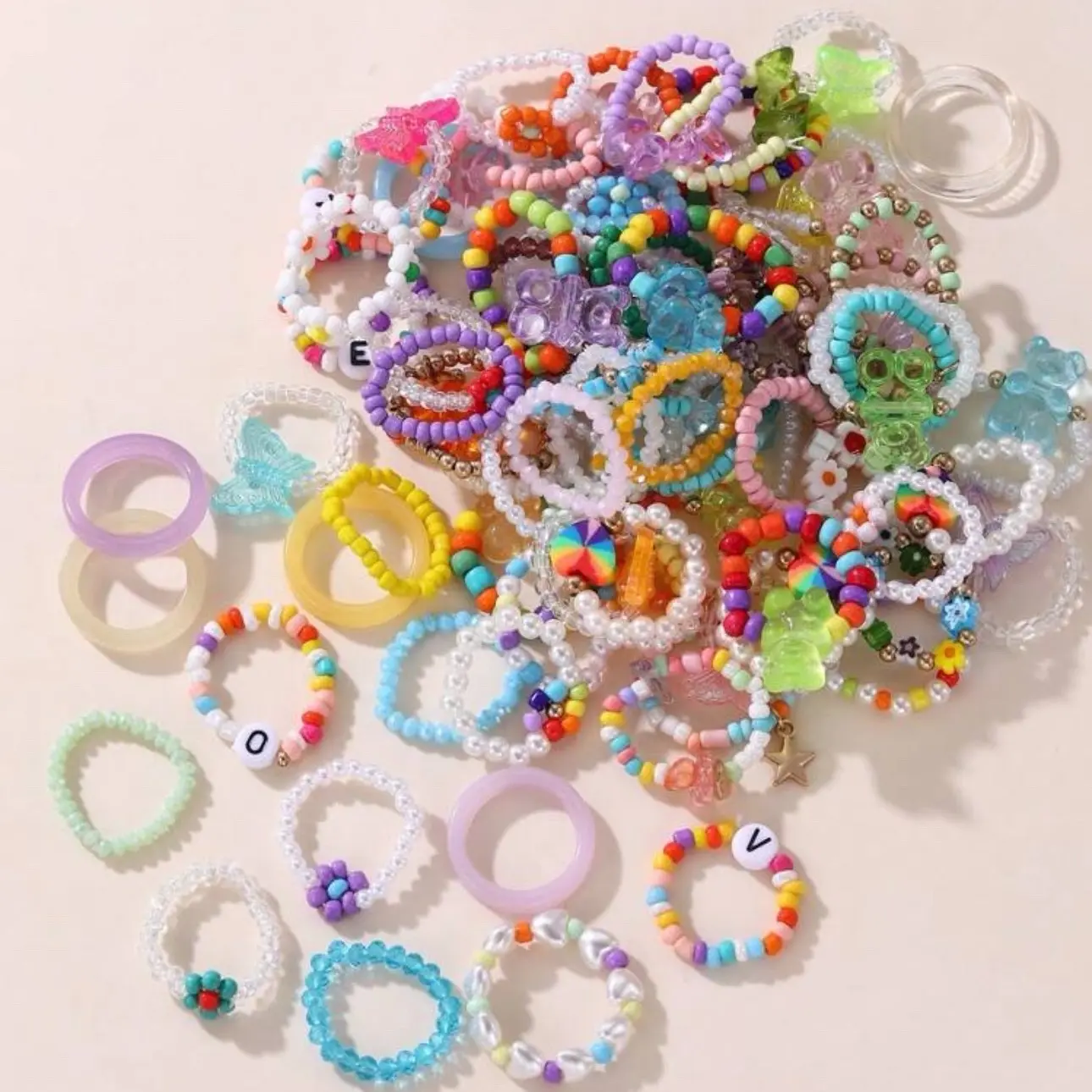 Beads random styles rings silicone pick pad Beads random styles rings silicone pick pad
