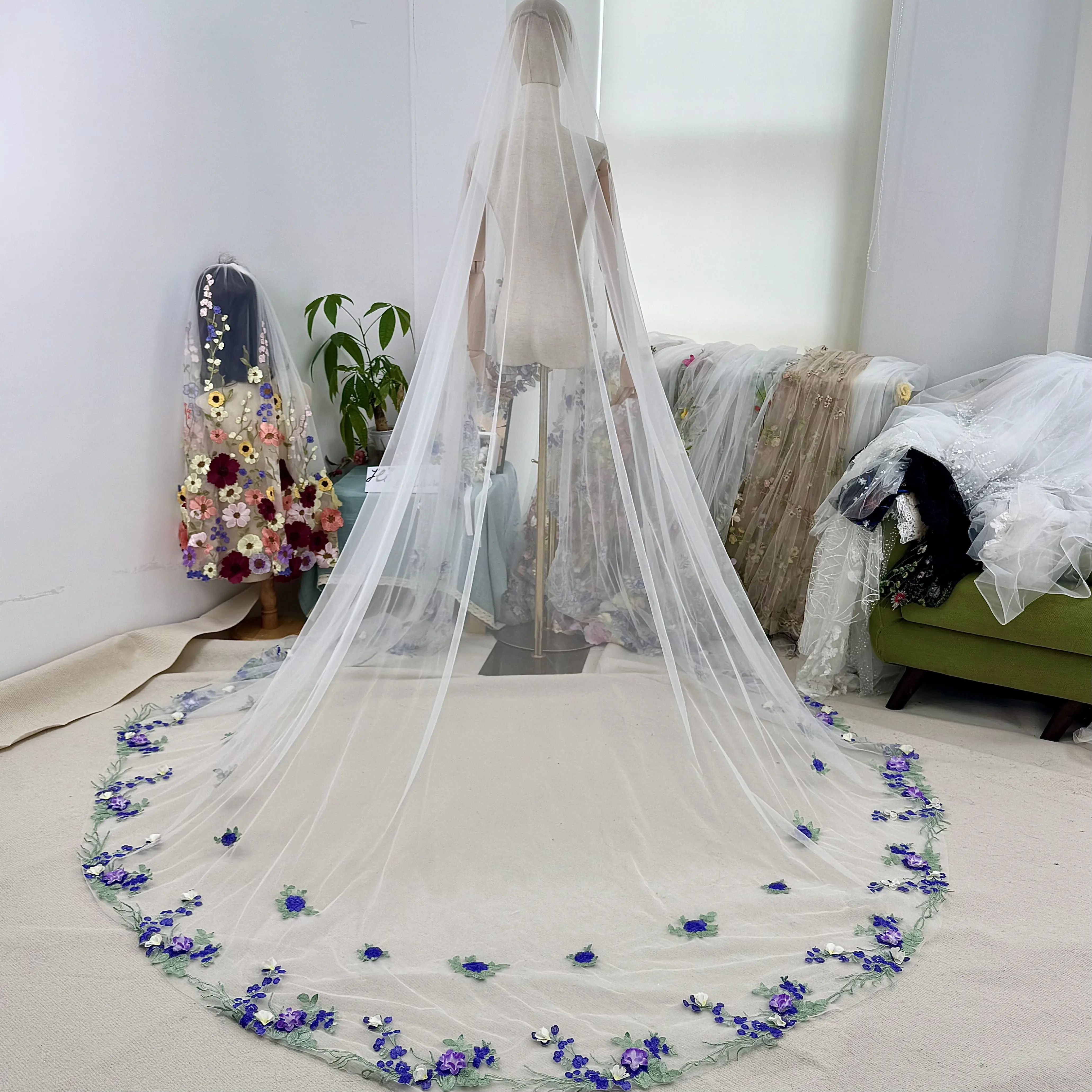 Elegant purple floral bridal veil,botanical romantic soft tulle wedding veil,handcrafted vibrant beautiful veil