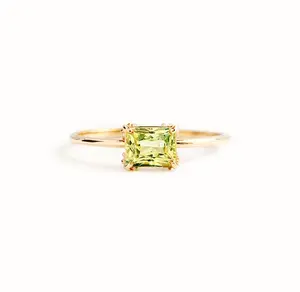 18K Gold-Plated Light Green Cubic Zirconia Ring in 925 Sterling Silver – Peridot August Birthstone-Inspired Jewelry