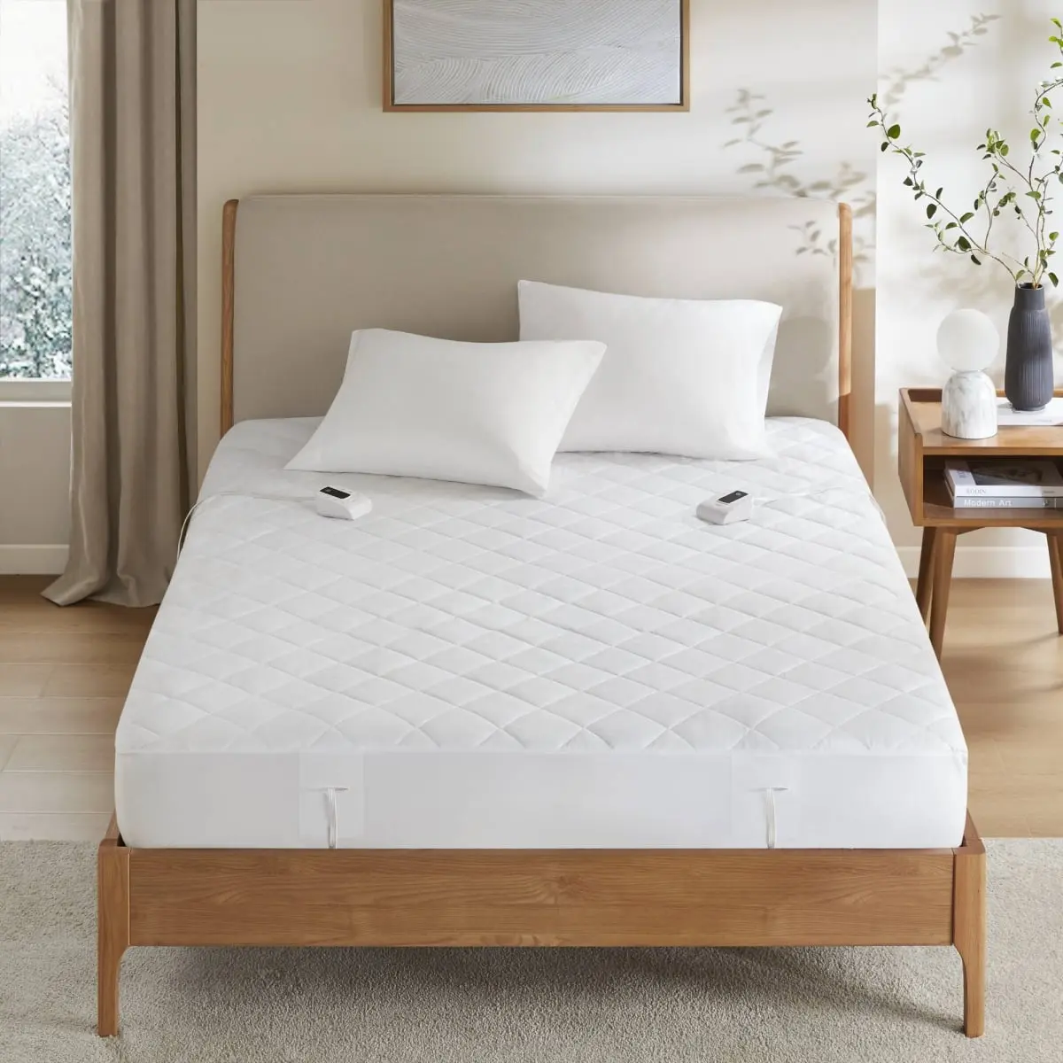 Serta ST55-4533 Heated Mattress Topper - Queen Size White Microfiber Bed Pad with Zoned Heating, Automatic Heating, Machine Washable Mattress Protector Pad, Bedding Mattress Topper